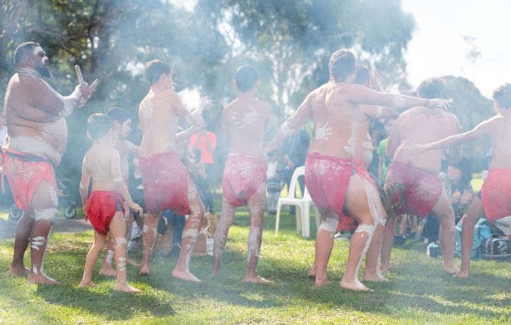 Bunurong people dancing outside 