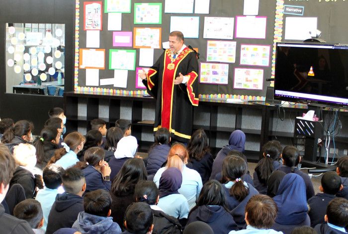 Mayor Jim Memeti at Dandenong North Primary School