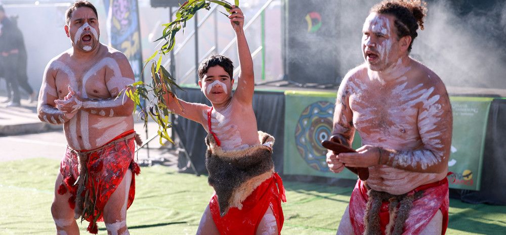 Three Aboriginal performers