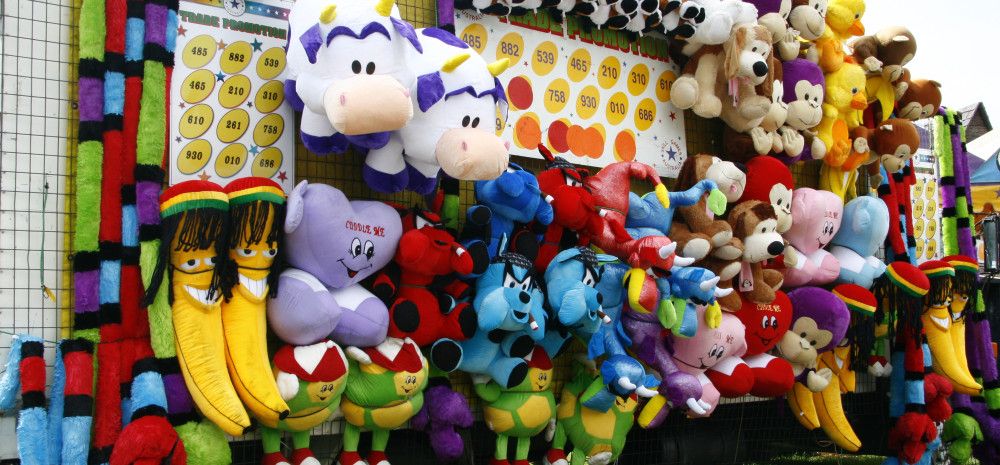 An amusment stall at the Dandy Show