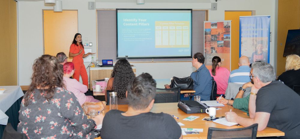 workshop with clarissa hariss presenting