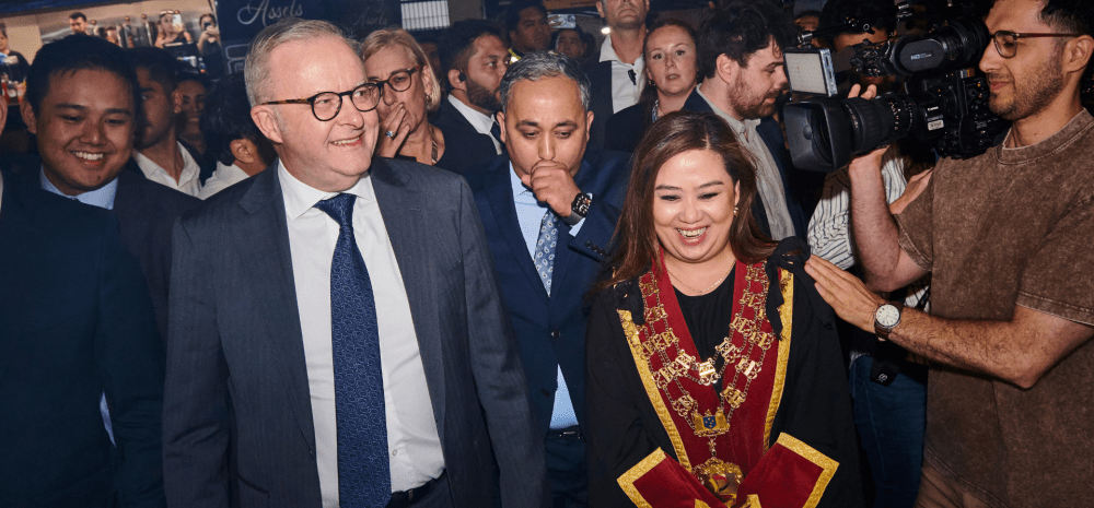 Prime Minister Anthony Albanese and Mayor Cr Sophie Tan
