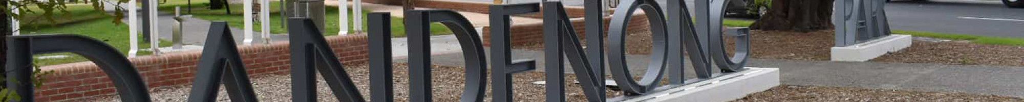 Dandenong Park sign