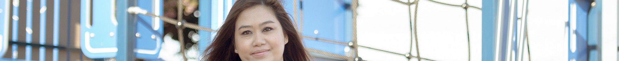 Cr Sophie Tan - Noble Park Ward Lady smiling at a park