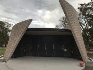 Dandenong Park Public Toilet