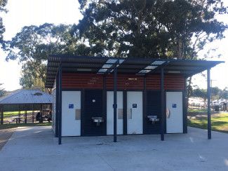 Hemmings Park Public Toilet